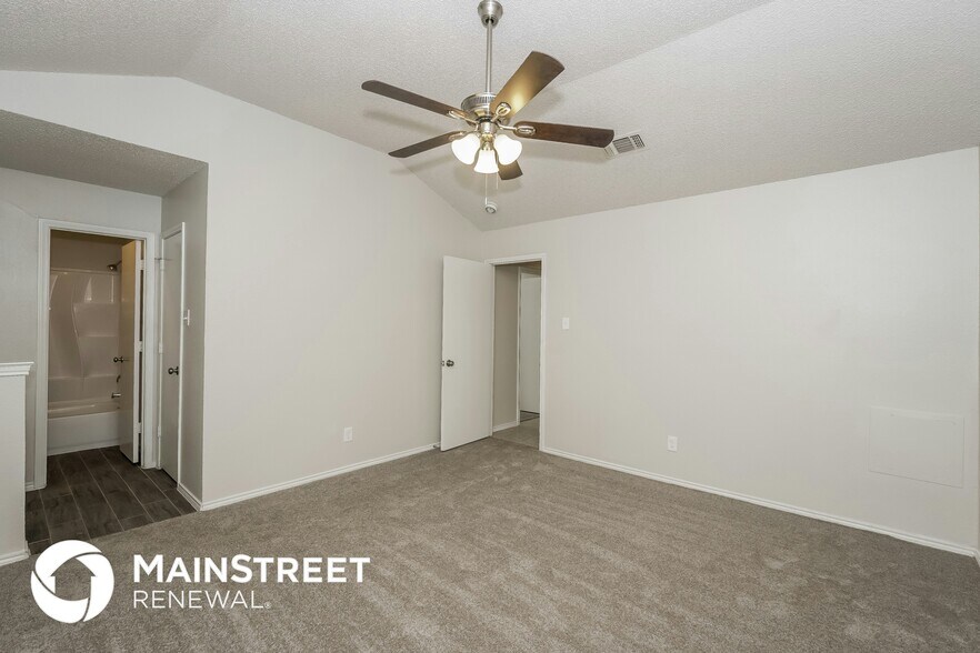 Building Photo - 1072 Westcliff Ave