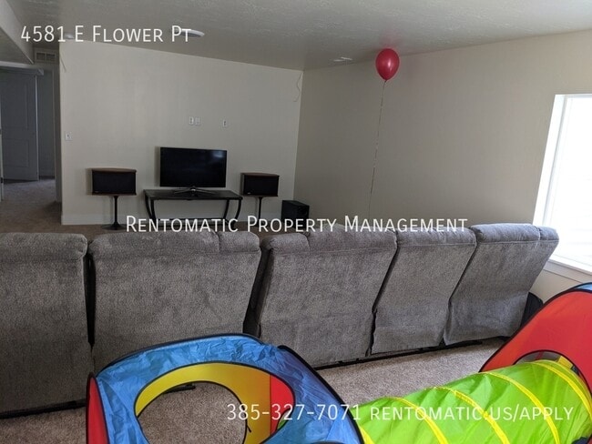 Building Photo - 4581 Flower Point