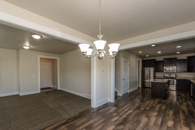 Building Photo - Gorgeous Home in Herriman!