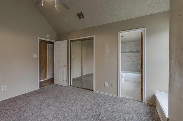 Building Photo - 10611 Woodleaf Dr