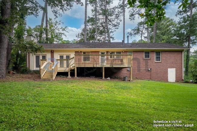 Building Photo - 2231 Allaire Ln NE