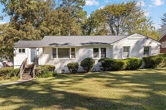 Building Photo - Beautifully Updated 3/2 w/ Large Fenced Backyard, Minutes From ATL Airport and Woodward Academy