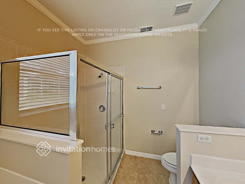Building Photo - 3713 Fallscrest Cir