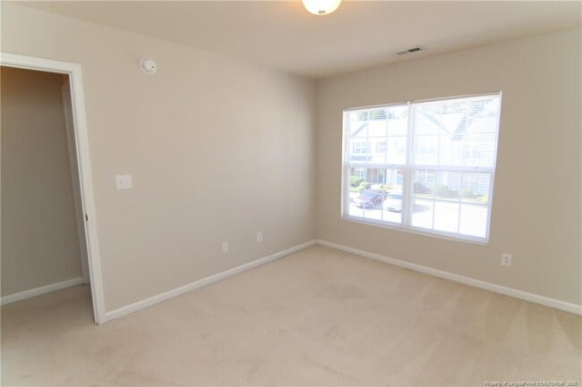 Building Photo - 5132 TwelvePole Dr