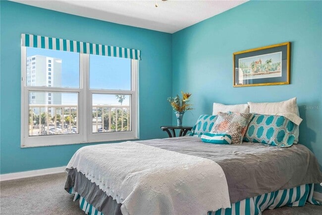 Building Photo - 105 Island Way