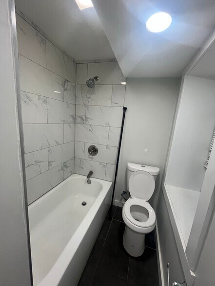 Building Photo - 131 S Harrison St