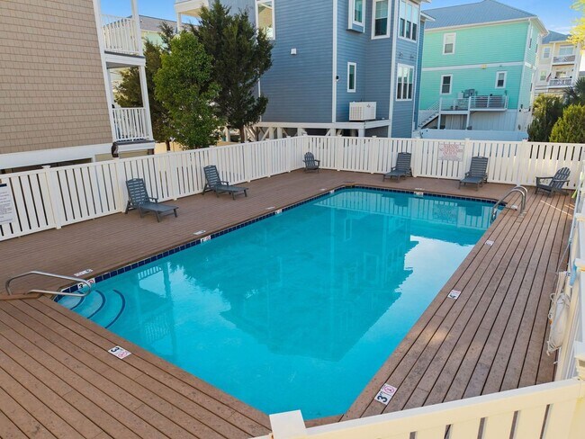 Building Photo - 1503 Carolina Beach Ave N
