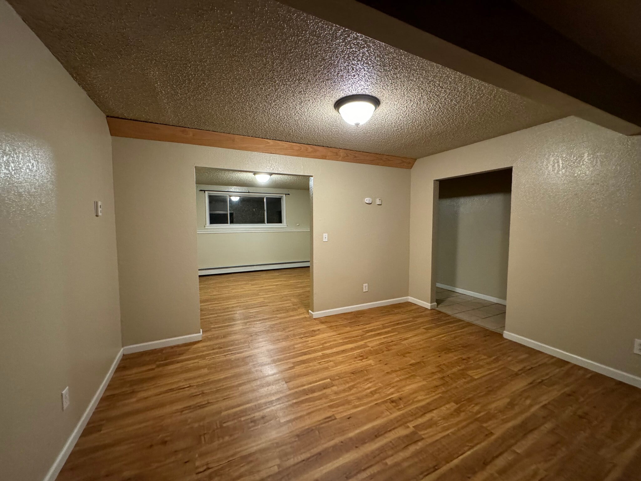 Building Photo - 16943 Hanson Dr