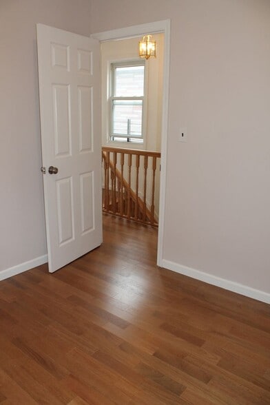 Building Photo - 6954 Loubet St