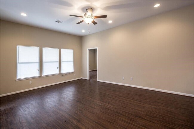 Building Photo - 18702 Shay Ln