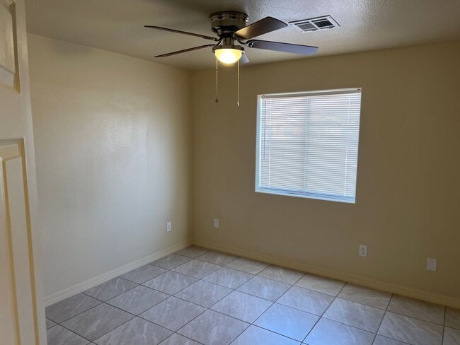 Building Photo - Two Bedroom San Luis Home with Fenced Back Yard