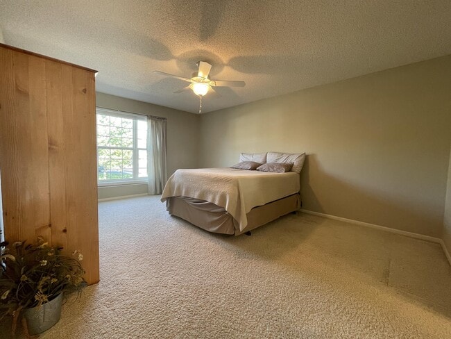 Building Photo - 7629 Century Blvd