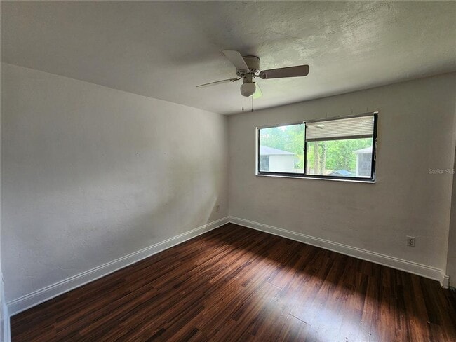 Building Photo - 713 SW 69th St