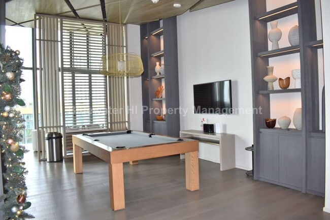 Building Photo - Koula 3/3/2, high flr. w/ Ocean & DH Views (Kakaako Area)