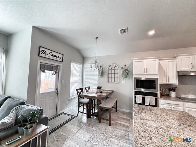 Building Photo - 6807 Comanche Post