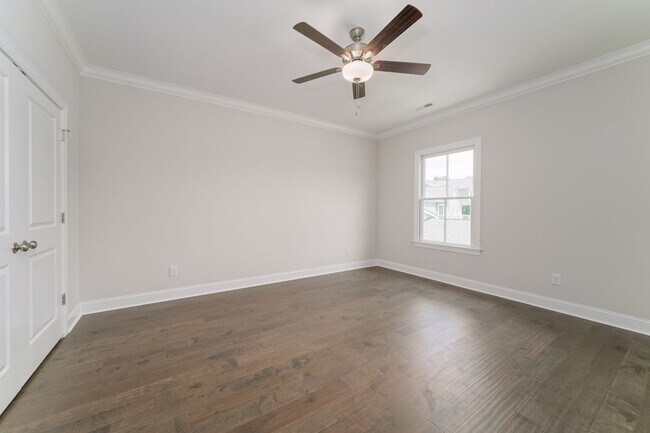 Building Photo - Luxury living in The Providence Village!