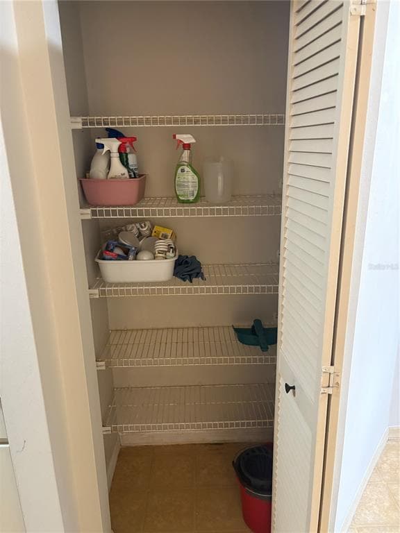 Building Photo - 501 Mansfield Dr