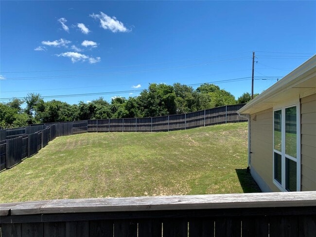 Building Photo - 5712 Respinto Dr