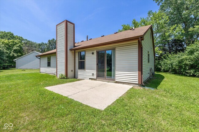 Building Photo - 7313 Shanna Cir