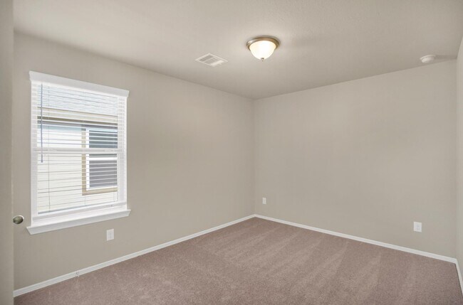 Building Photo - 12626 Alta Vista