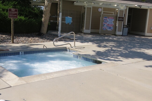 Building Photo - 3268 Joshua Park Dr