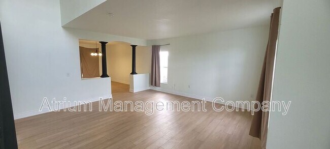 Building Photo - 222 Grouper Ct