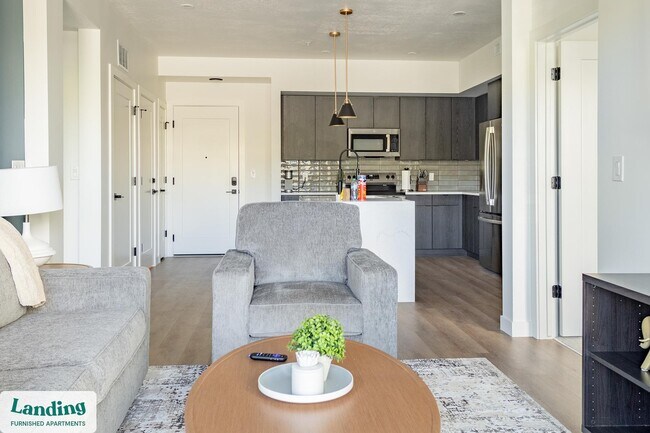 Building Photo - 357 E 500 S