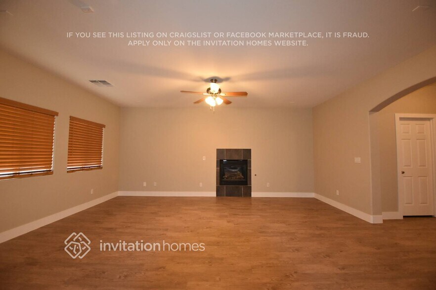 Building Photo - 3549 Tertulia Ave