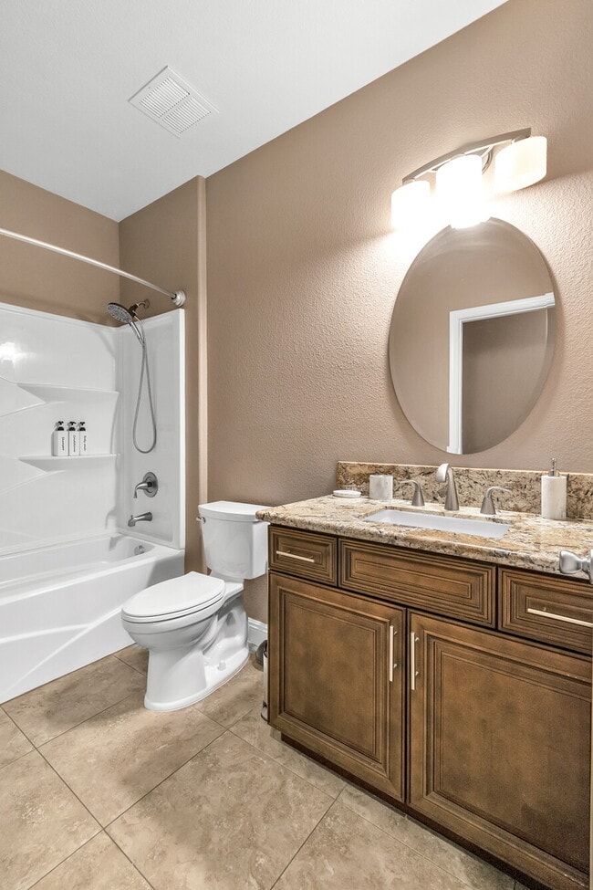 Building Photo - RV GARAGE | Single Story | Furnished Or Unfurnished