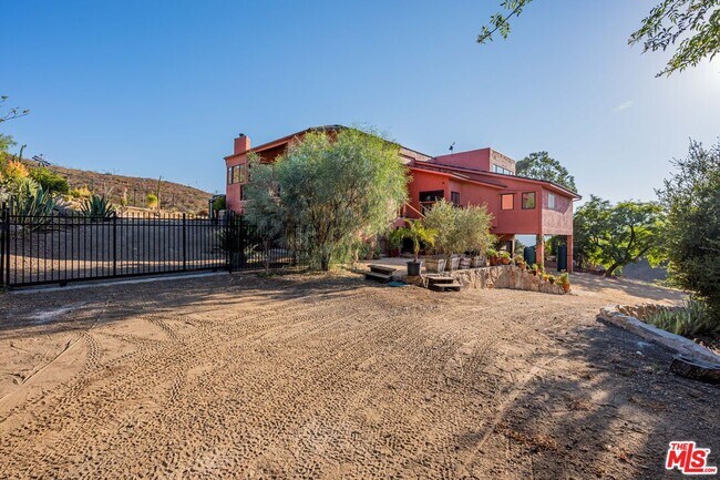 Building Photo - 34136 Mulholland Hwy