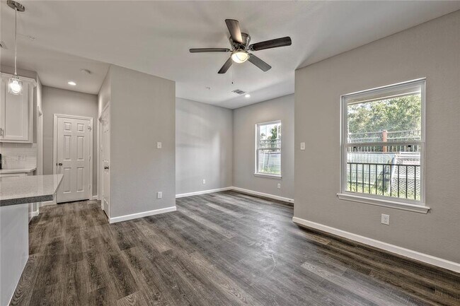 Building Photo - 21754 McCleskey Rd