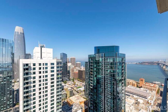 Building Photo - 401 Harrison St