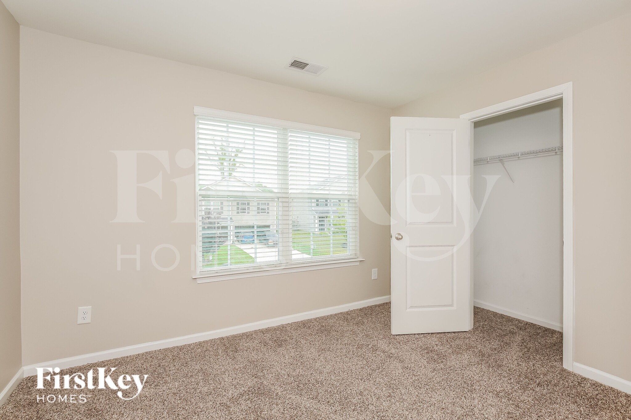 Building Photo - 1547 Kilstrom St