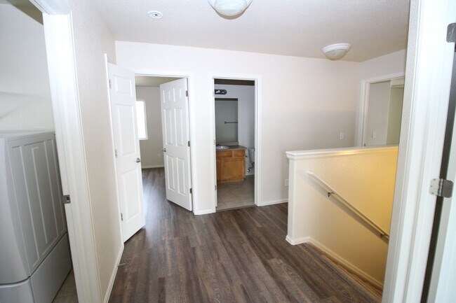 Building Photo - 5923 Dancing Sun Way