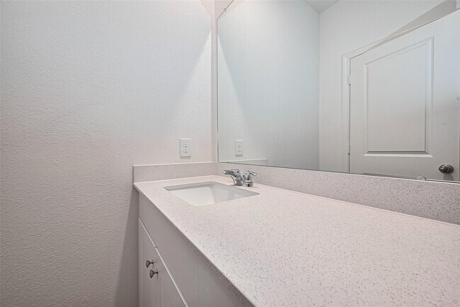 Building Photo - 8510 Ora Mdws Dr