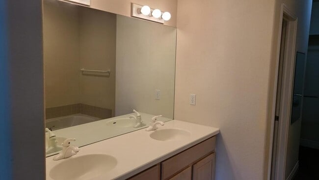 Building Photo - 3746 Florentine Cir