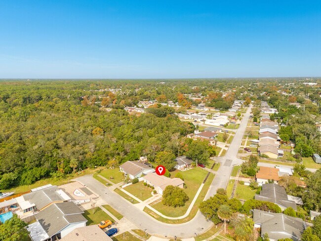 Building Photo - Modern Comfort in an Established Ormond Beach Neighborhood!