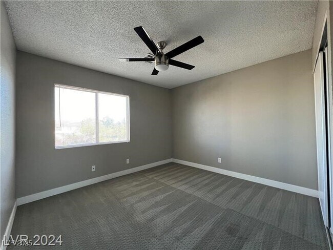 Building Photo - 1424 Lodgepole Dr