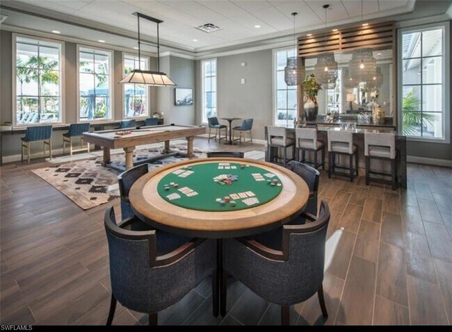 Building Photo - 8943 St Lucia Dr