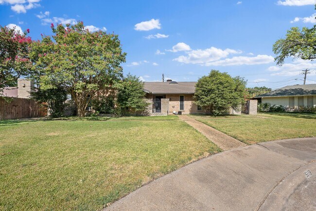 Building Photo - 5119 Creighton Dr