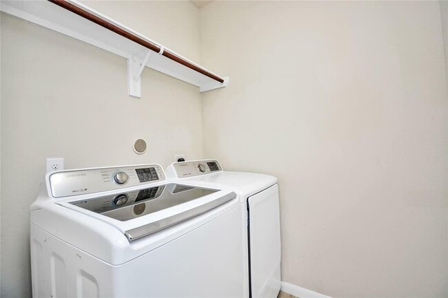 Building Photo - 3418 Smart Sands Ln