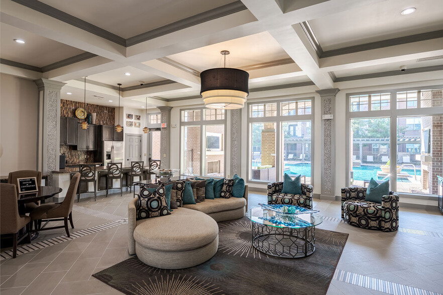Leasing Office - Dayrise at Centreport