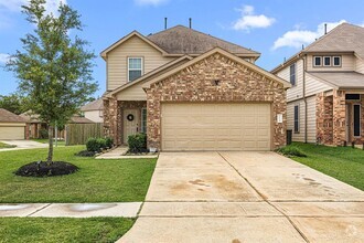 Building Photo - 7538 Merrylands Dr