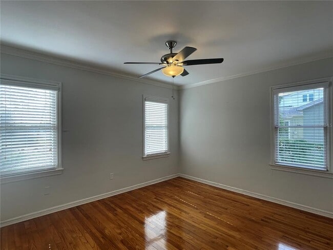 Building Photo - 303 S Audubon Ave