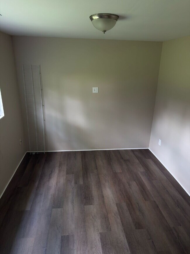 Building Photo - Charming 4-Bedroom Home in Florissant – Co...