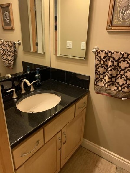 Building Photo - 2561 Overlook Blvd