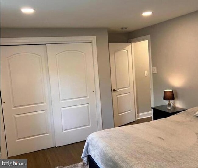 Building Photo - 431 Covered Bridge Rd