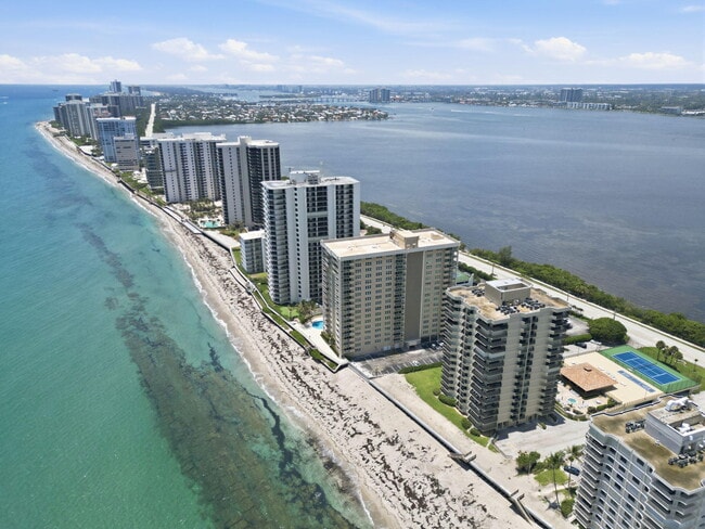 Building Photo - 5460 N Ocean Dr