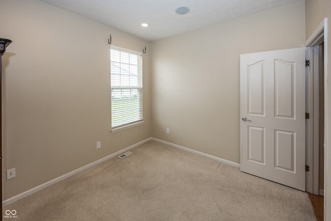 Building Photo - 12880 Oxbridge Pl