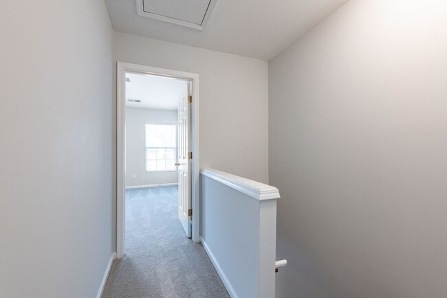 Building Photo - 1732 Sorrell Brook Way